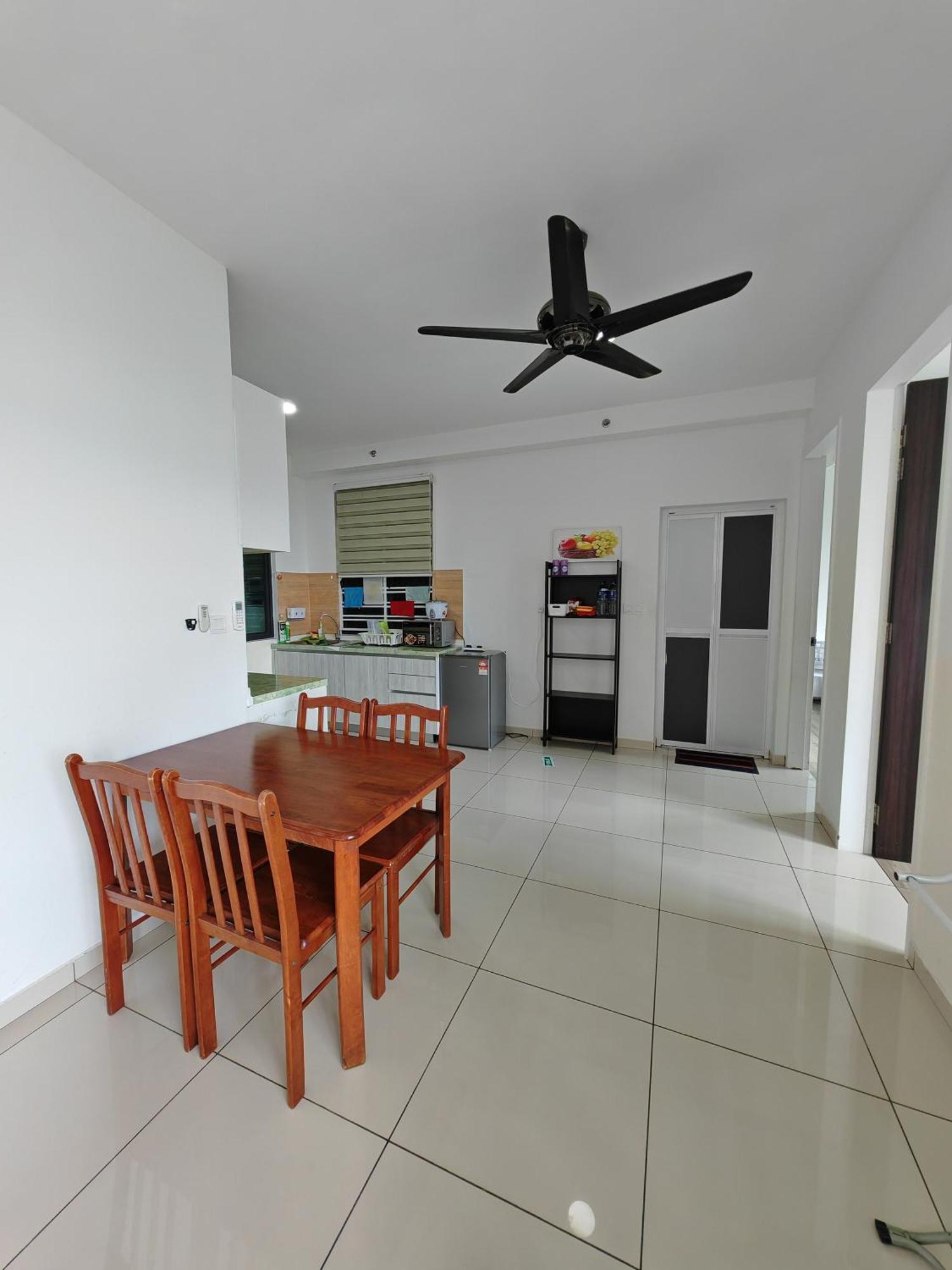 Santai Homestay Cyberjaya Ngoại thất bức ảnh